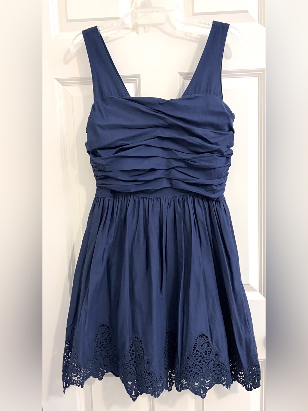 Gabby Skye Navy Ruched Fit & Flare Mini Dress
Eyelet Crochet Hem Size 10